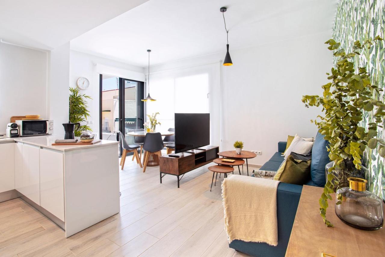 Genteel Maria Zambrano Apartament *